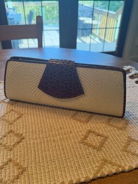 Le Sac Brown Trim Cream Straw Clutch